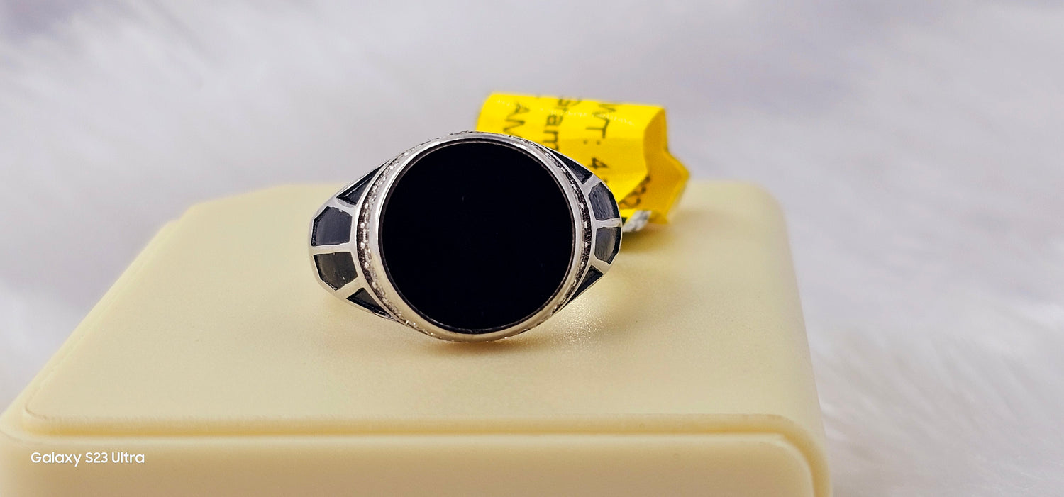 92.50 Silver Gents Ring 2