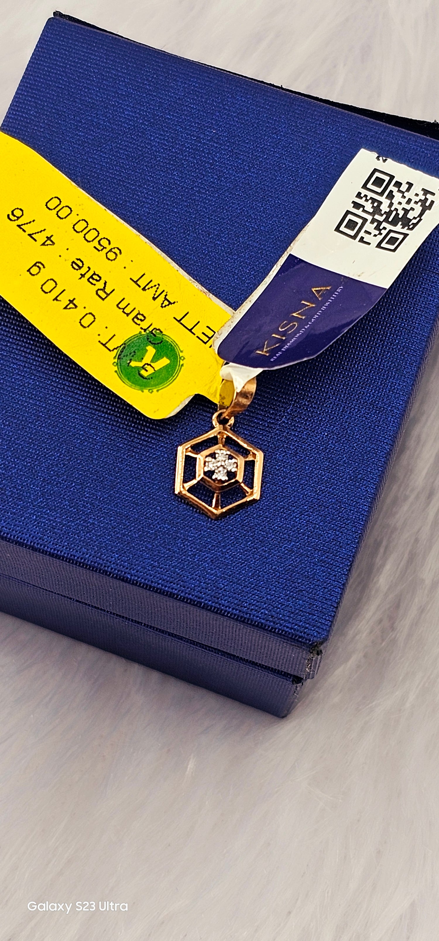 Kisna Diamond Pendant 7