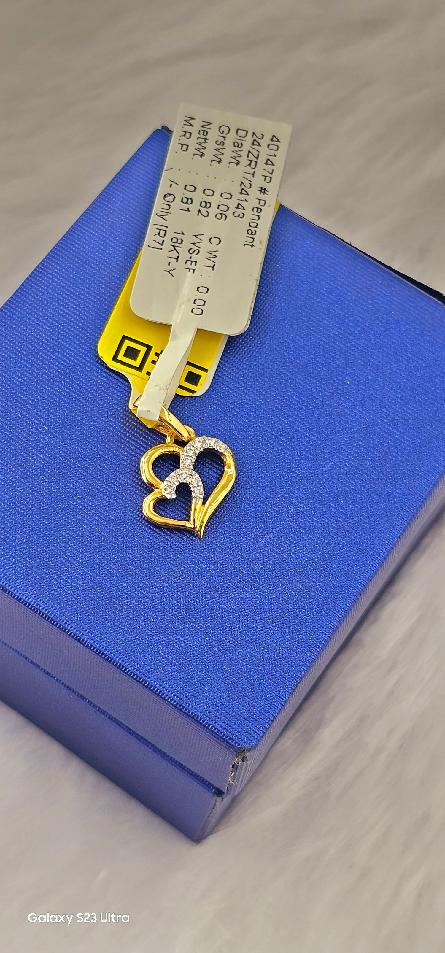 Kisna Diamond Pendant 18
