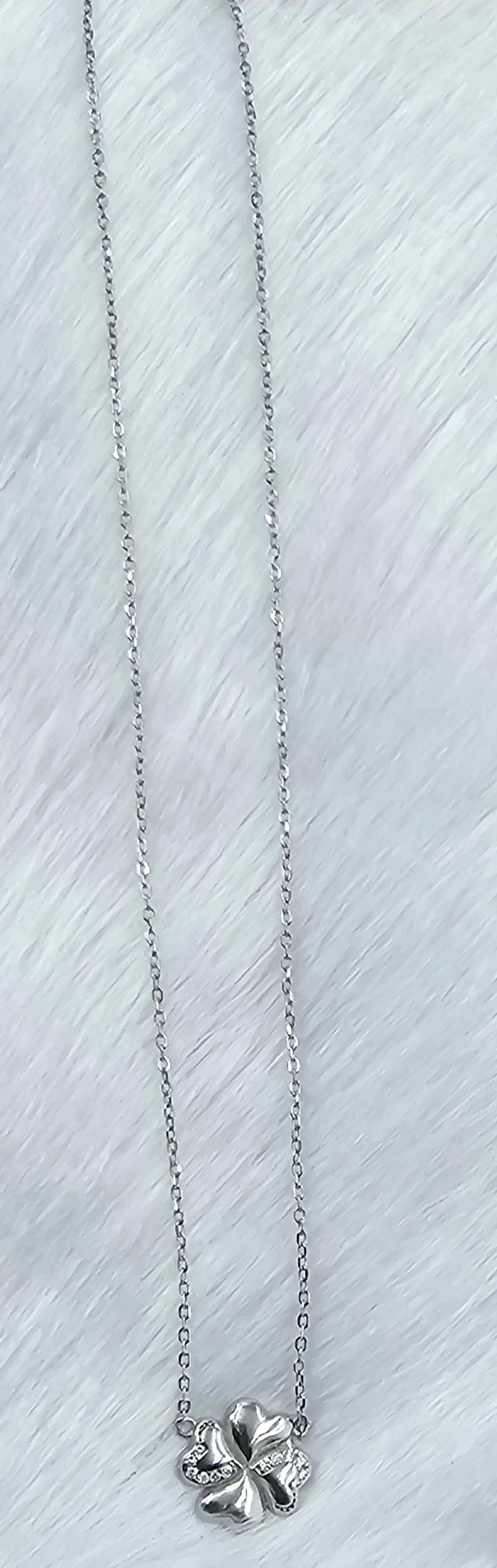 92.50 Silver Chain Pendent Set 170