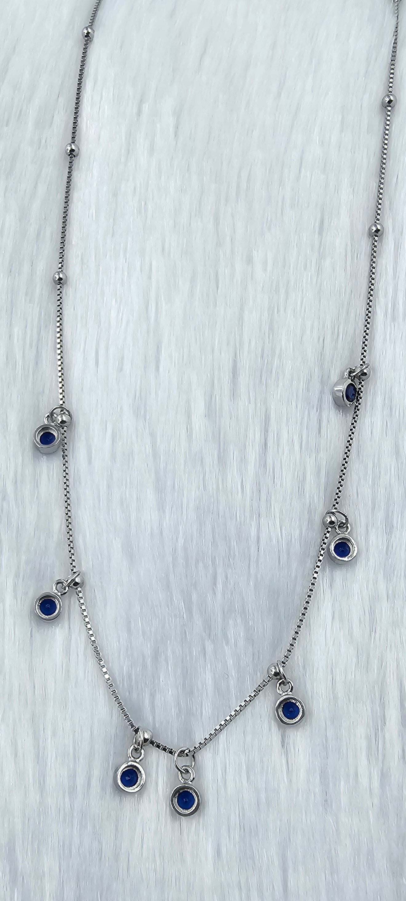 92.50 Silver Chain Pendent Set 175