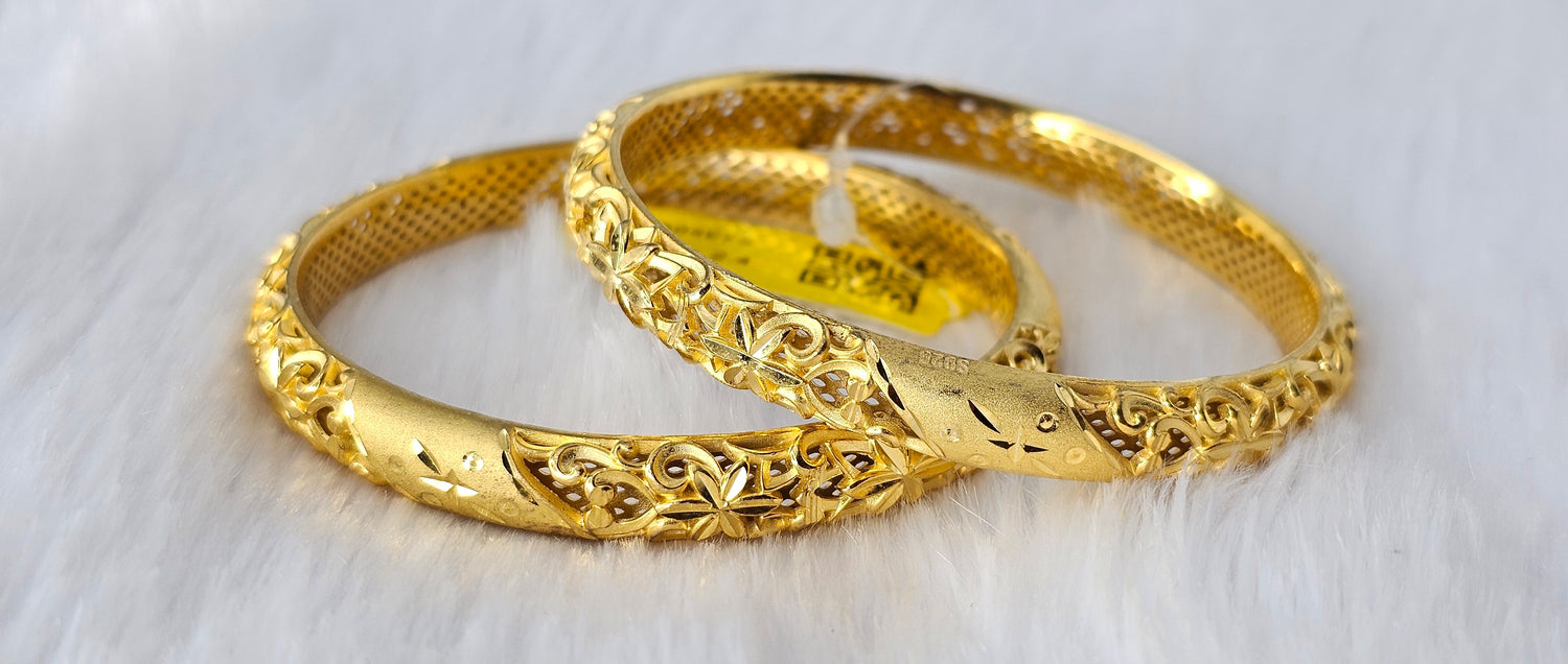 92.50 Gold Plated Silver Bangle 117