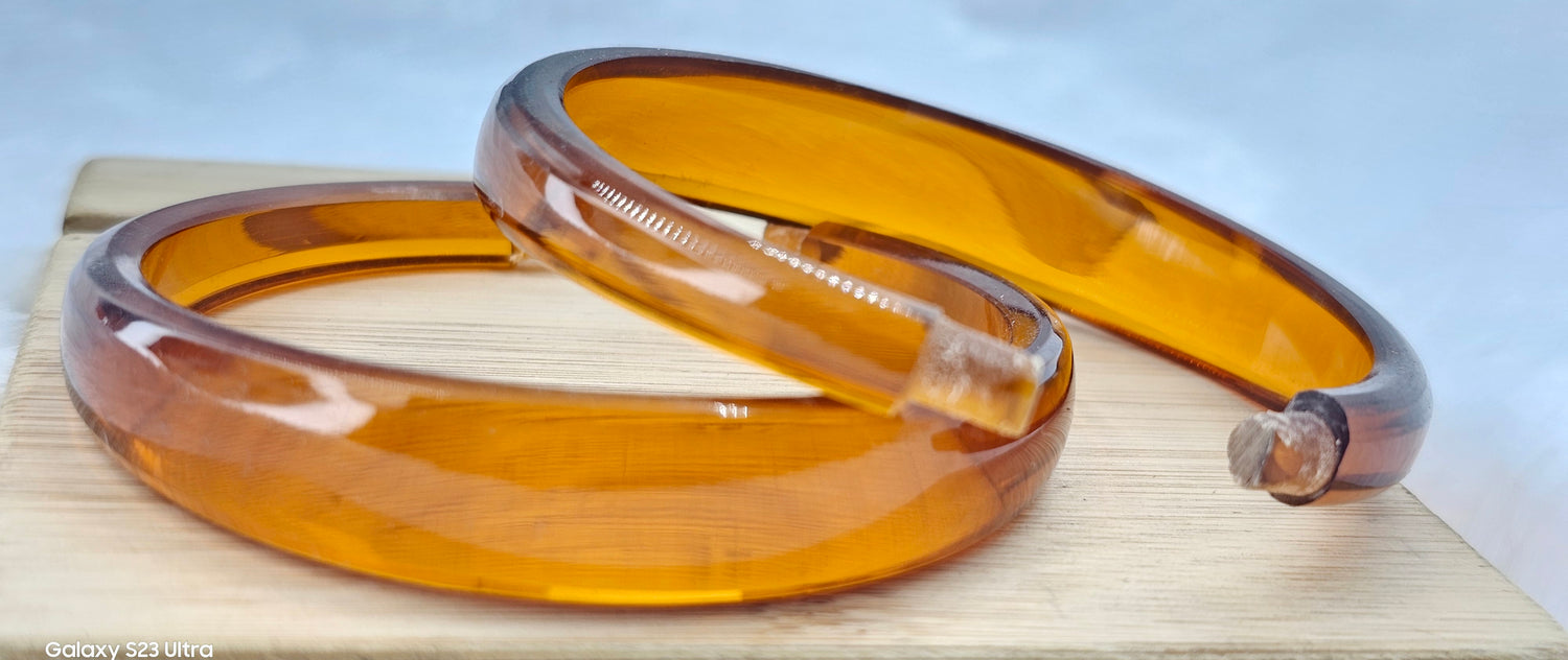 Colour Change Bangle 11