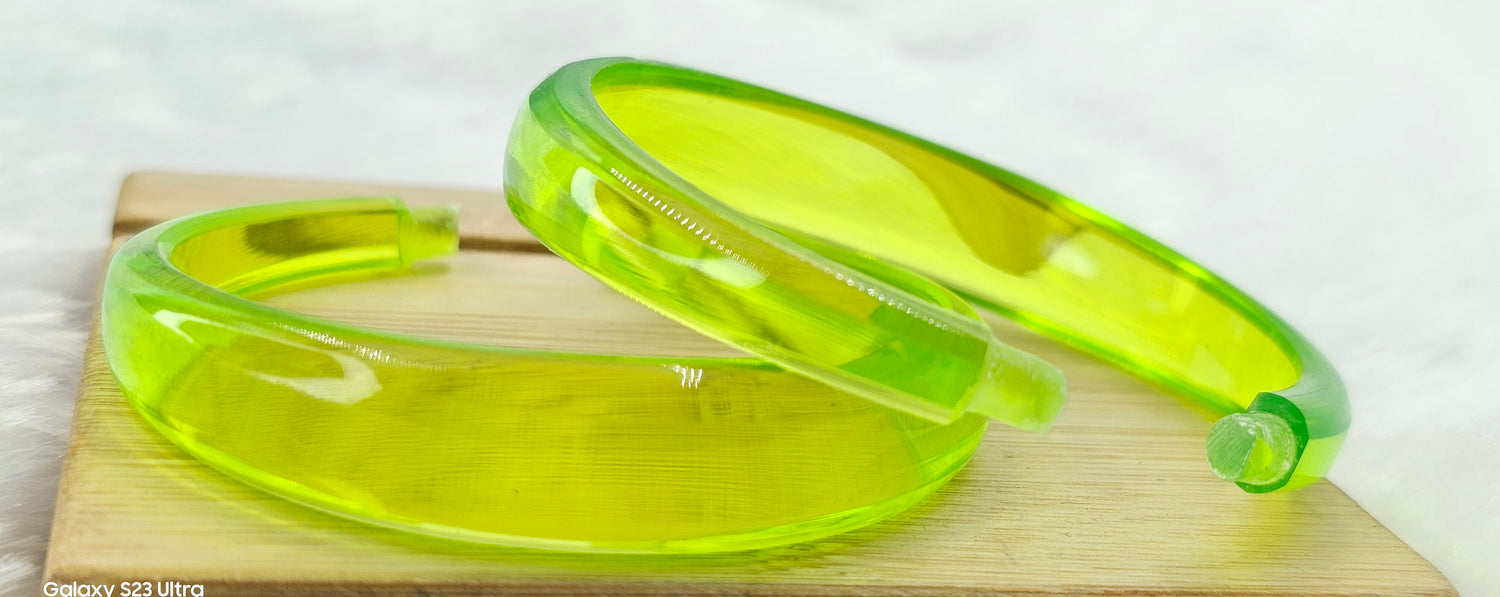 Colour Change Bangle 14