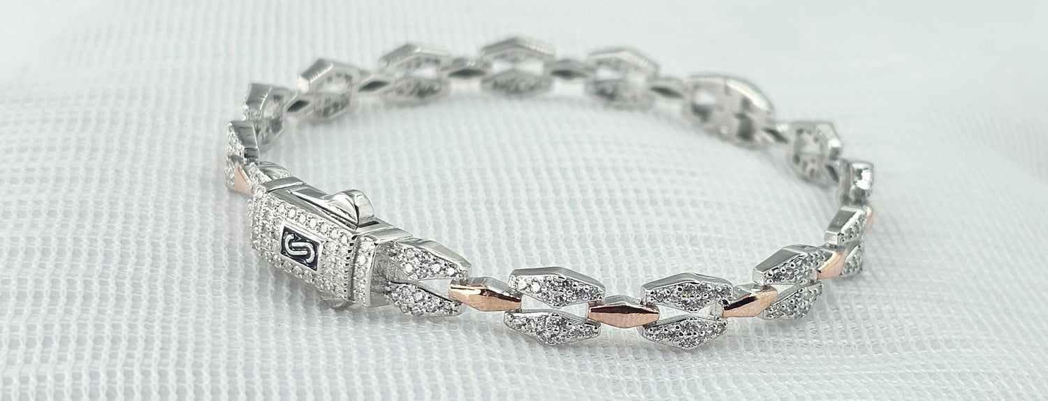 92.50 Silver Ladies Bracele 144