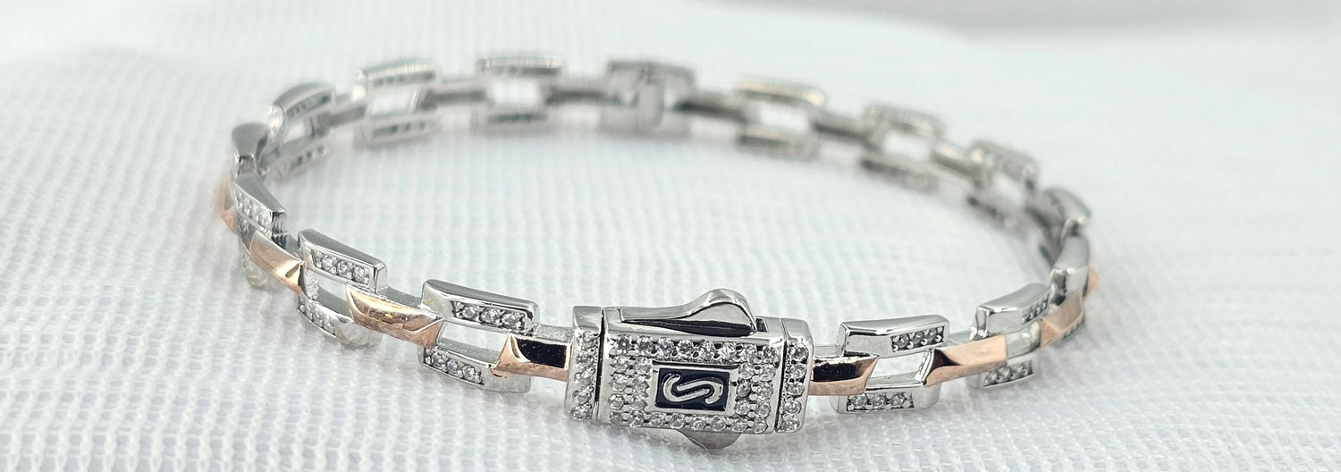 92.50 Silver Ladies Bracele 153