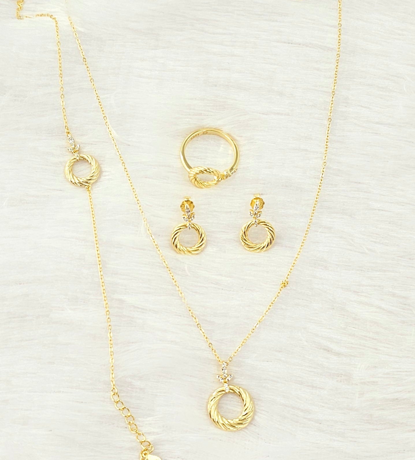 92.50 Gold Plated Silver Chain Pendent Set 11