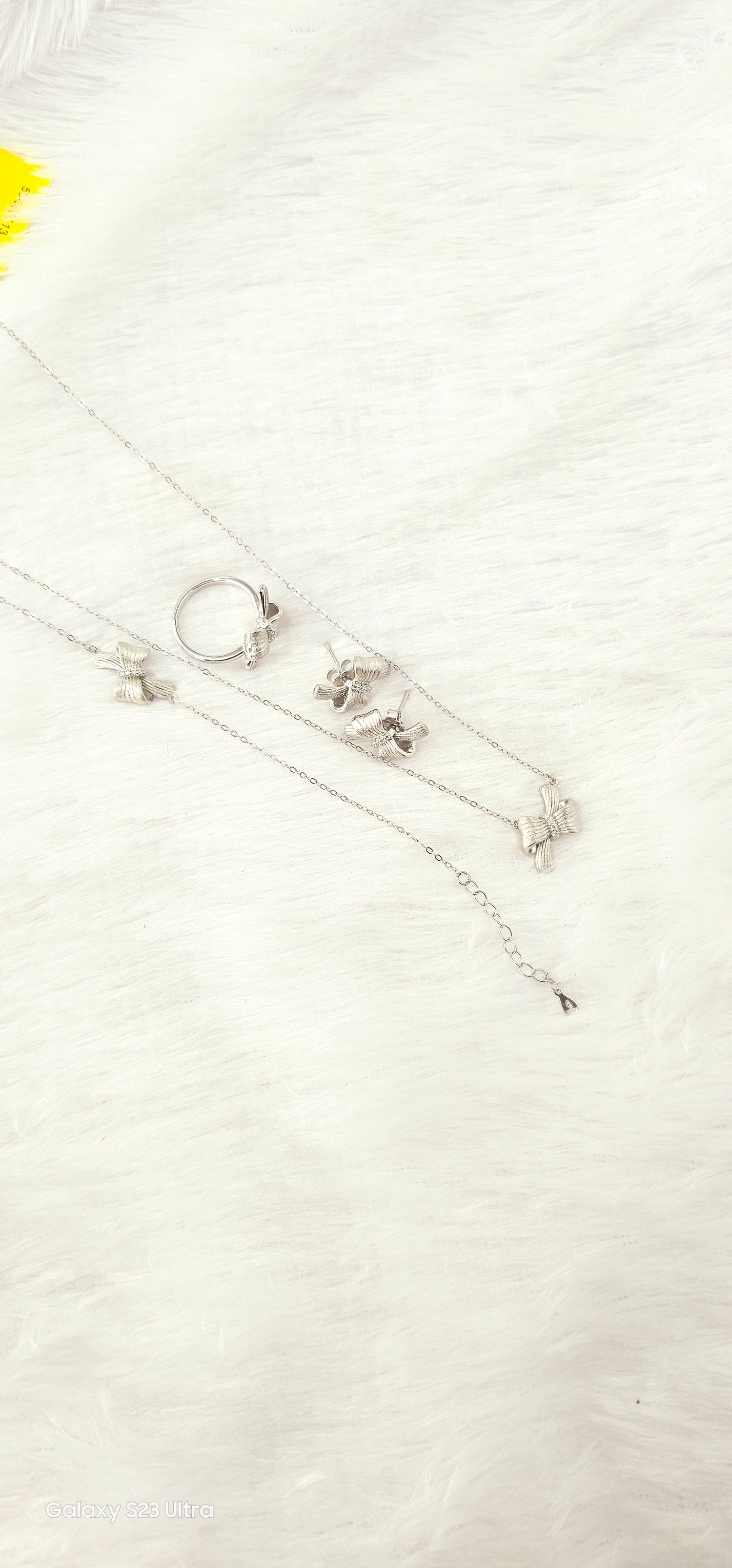 92.50 Silver Chain Pendent Set 2