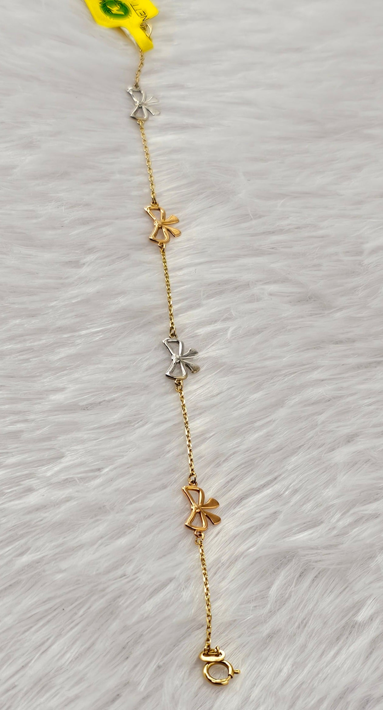 18ct Gold Bracelet 11