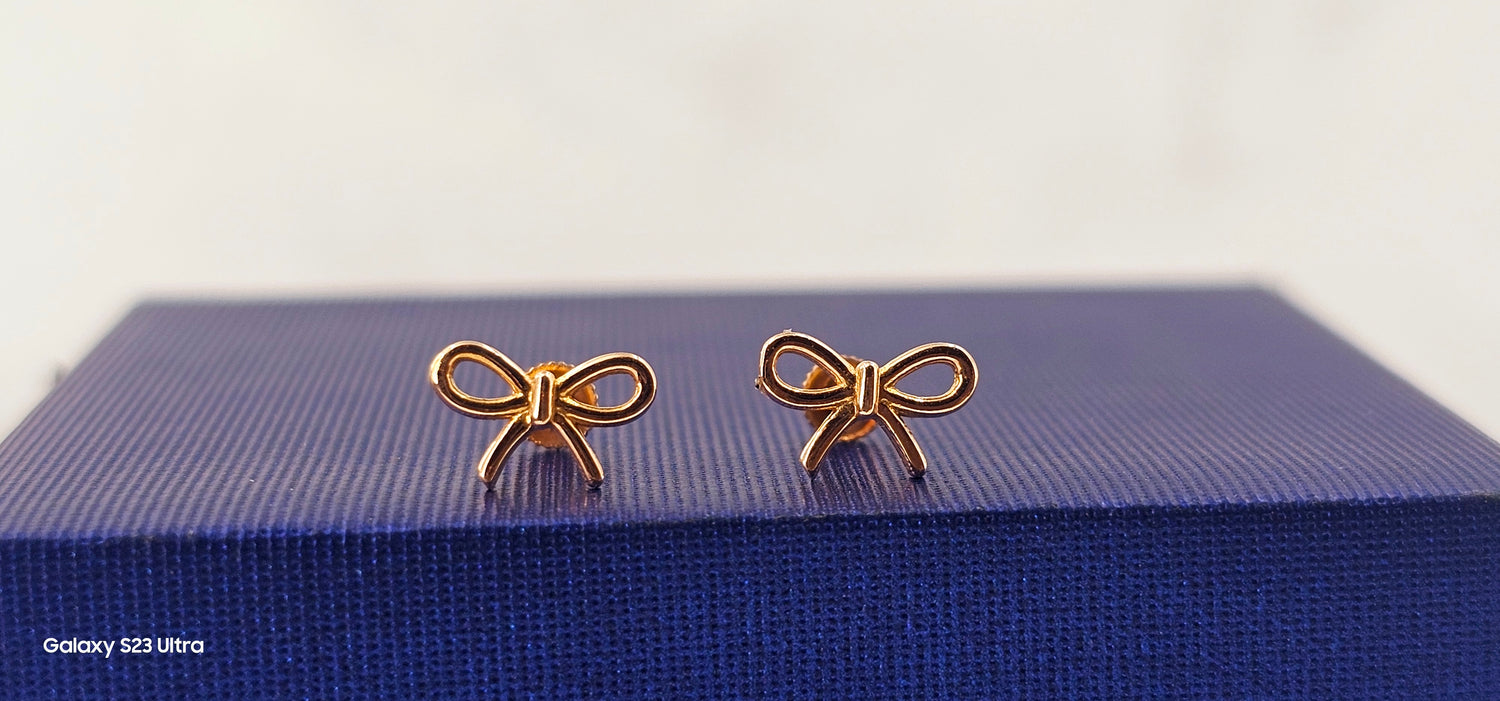 18ct Gold Earring 5