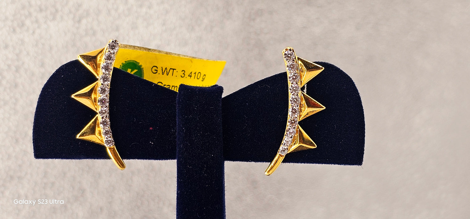 18ct Gold Earring 28