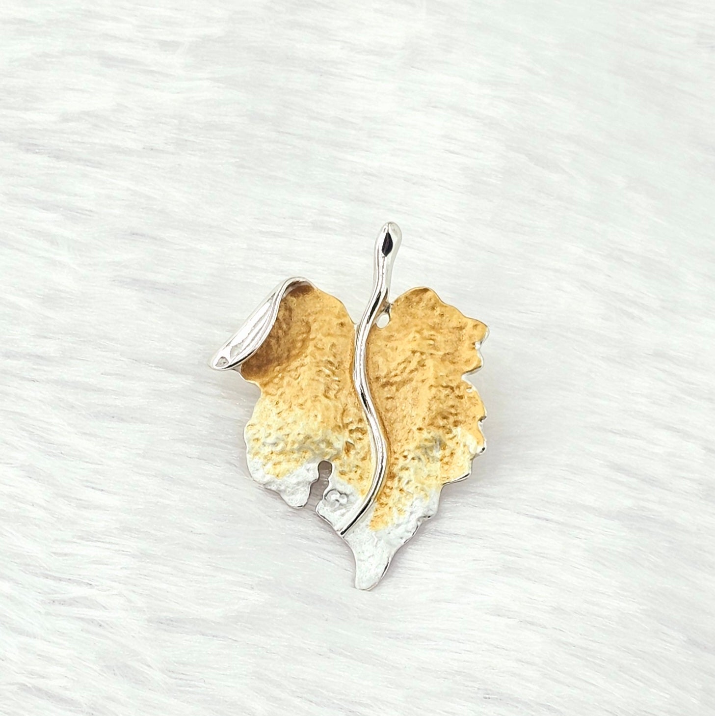 92.50 Silver Saree Pins 1