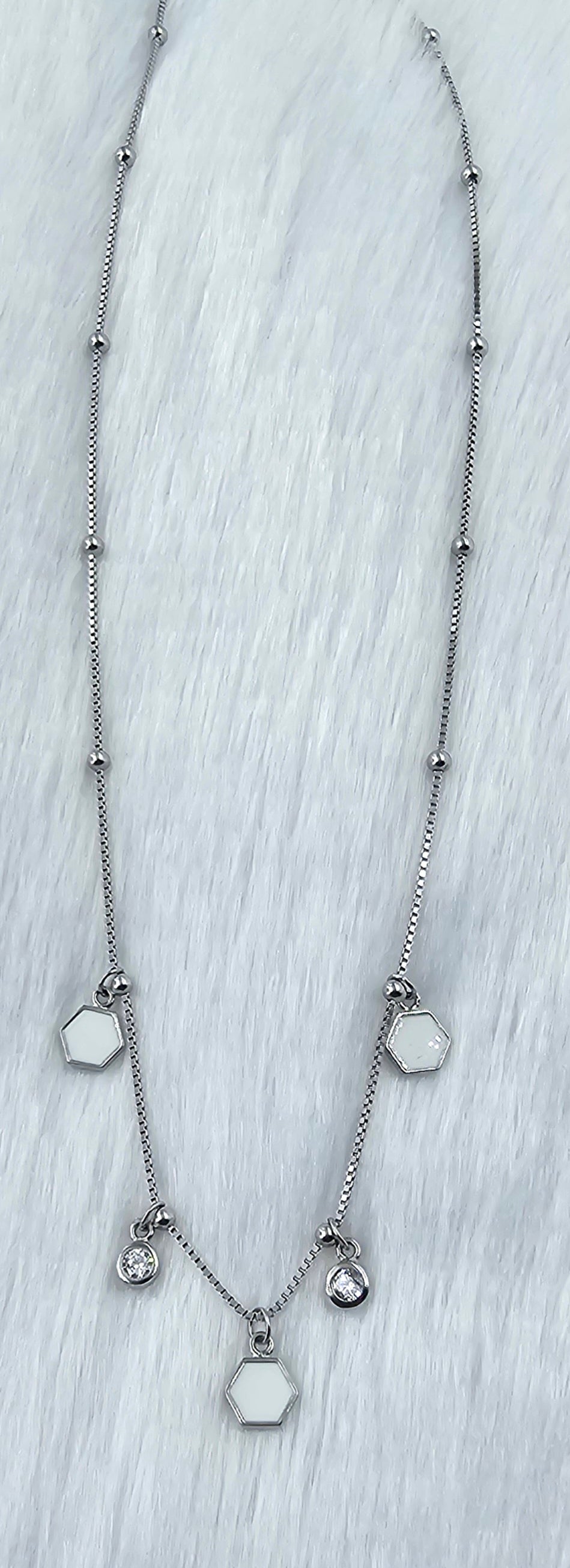 92.50 Silver Chain Pendent Set 161