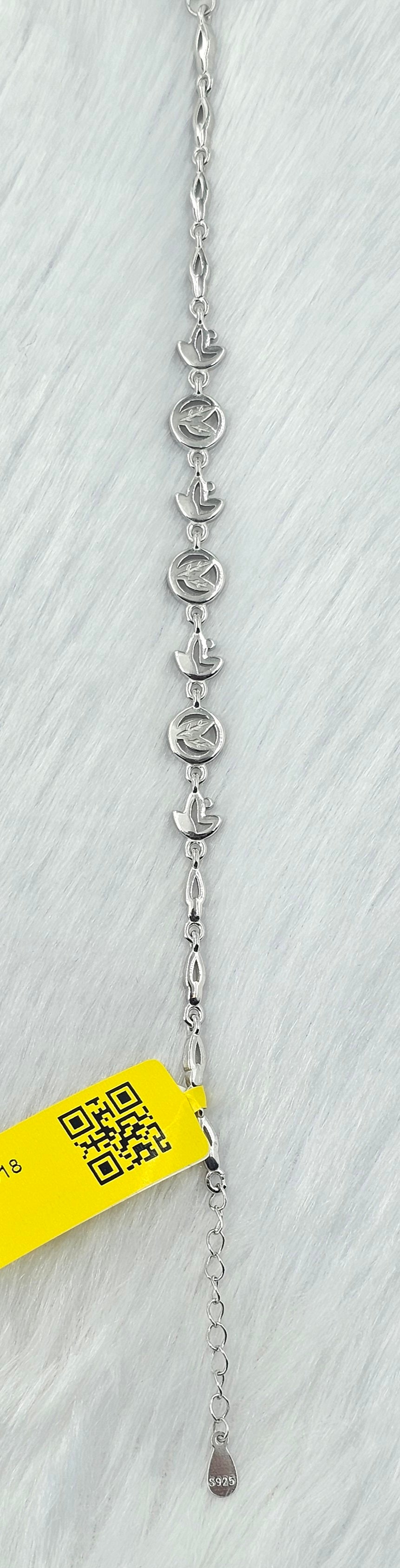 92.50 Silver Ladies Bracelet  153