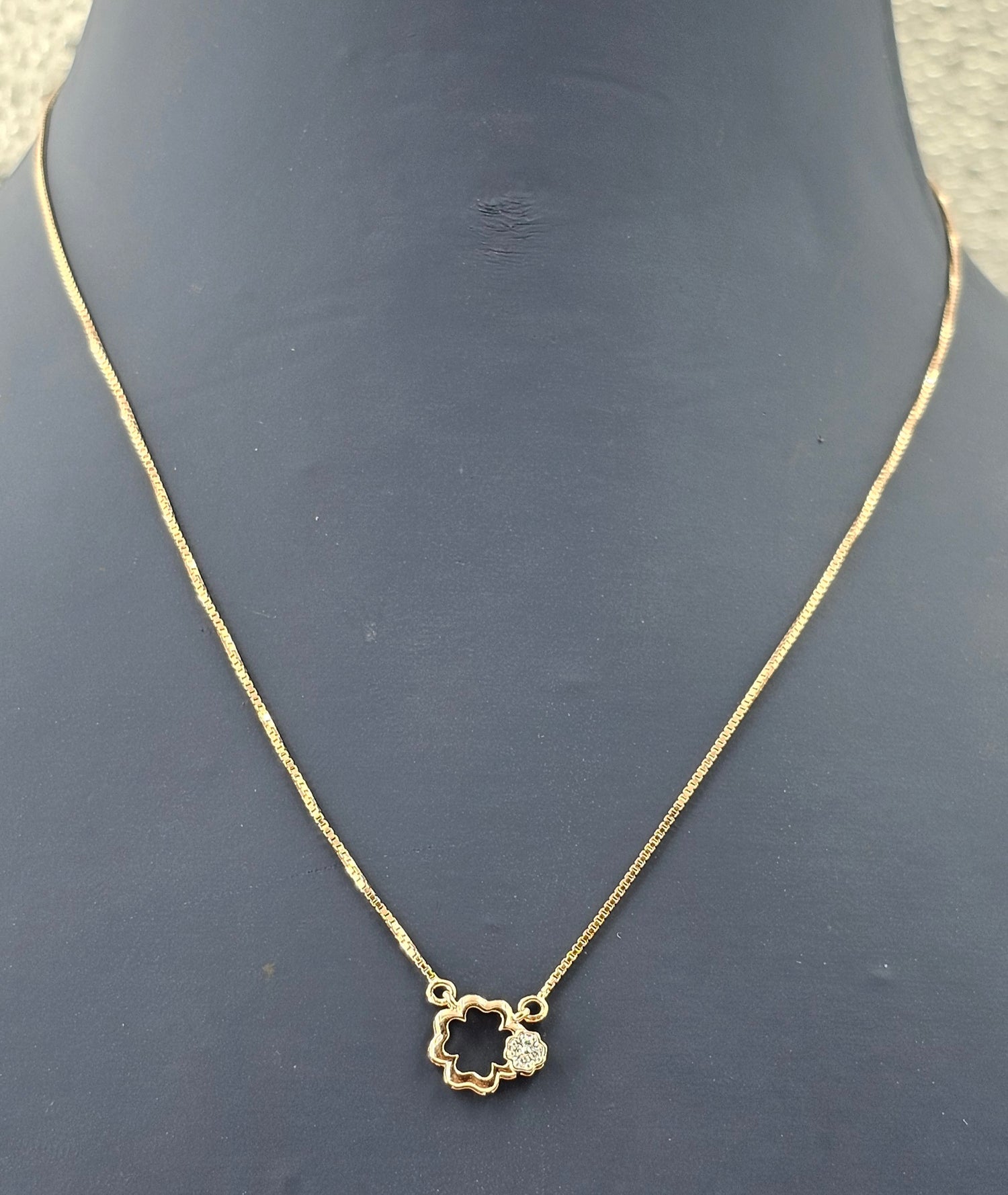 Kisna Diamond Chain Pendant Set 5