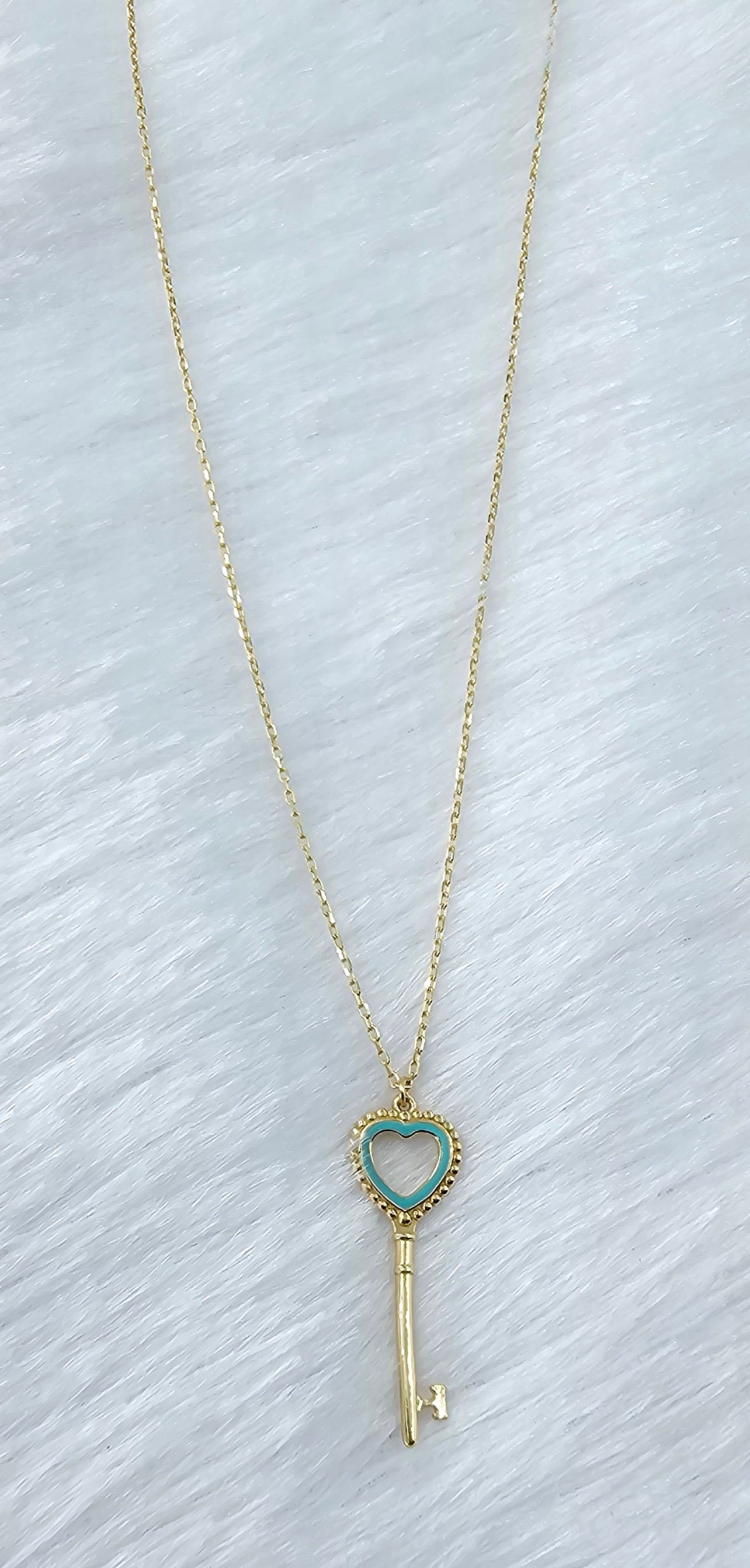 18kt Gold Chain Pendant Set 38