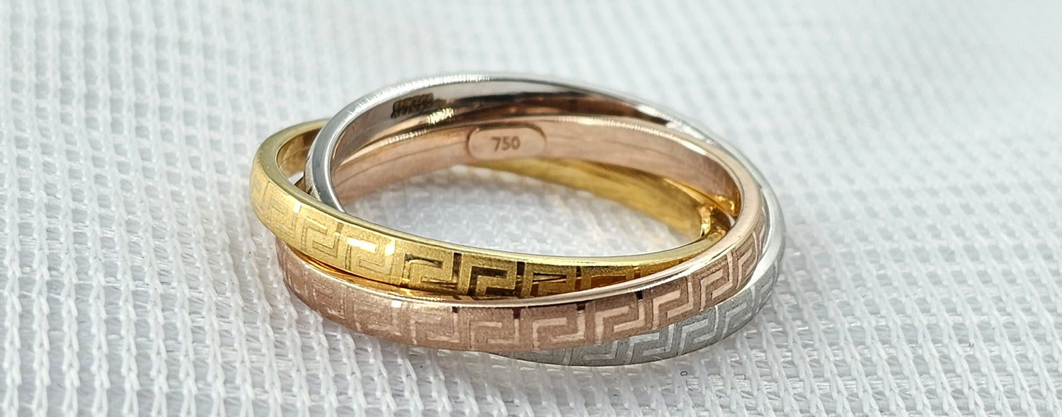 18kt Gold  Ring 6